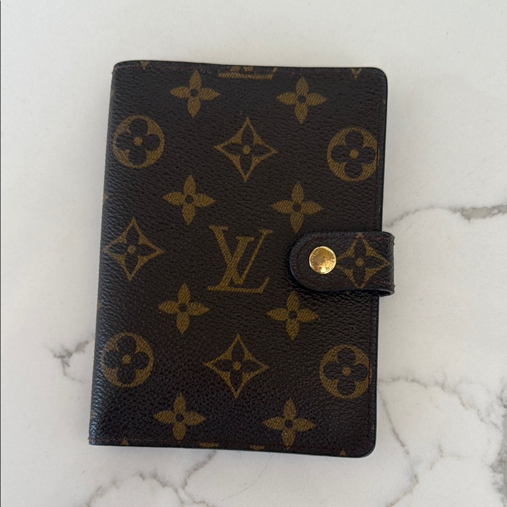 Louis Vuitton Monogram Small Ring Agenda Cover
